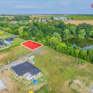 Prodej stavební parcely 898 m² Lutopecny
