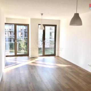 Pronájem bytu 2+kk 58 m² Brandýs nad Labem-Stará Boleslav Brandýs nad Labem, Dřevčická