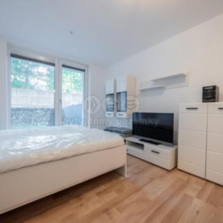 Prodej bytu 1+1 25 m² Rosice
