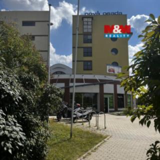 Prodej obchodu 342 m² Brno Židenice, Gajdošova