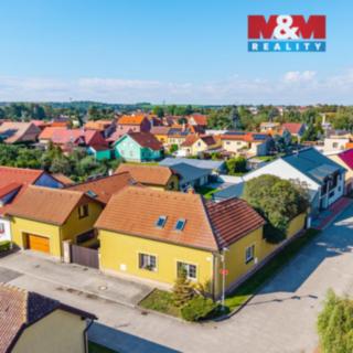 Prodej rodinného domu 370 m² Mochov, Ruská