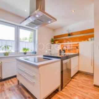 Prodej rodinného domu 250 m² Luby