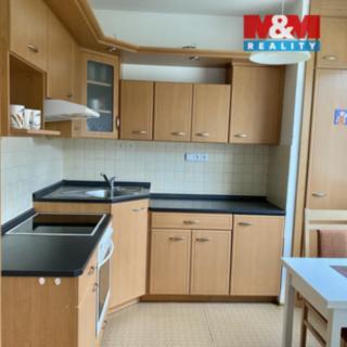 Pronájem bytu 3+1 73 m² Hlubočky, Na Orátě