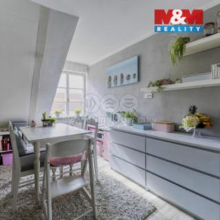 Prodej bytu 2+1 86 m² Cheb, Dlouhá