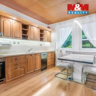Prodej bytu 3+1 78 m² Chlumec