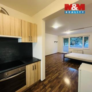 Pronájem bytu 1+kk, garsoniery 39 m² Zlín