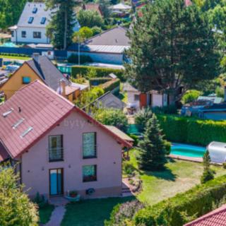 Prodej rodinného domu 159 m² Svojetice