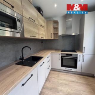 Pronájem bytu 3+1 63 m² Česká Lípa, Železničářská