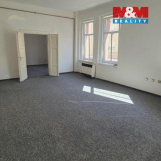 Pronájem bytu 2+1 80 m² Kladno, Váňova
