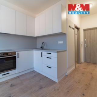 Pronájem bytu 2+1 50 m² Aš, Jiráskova