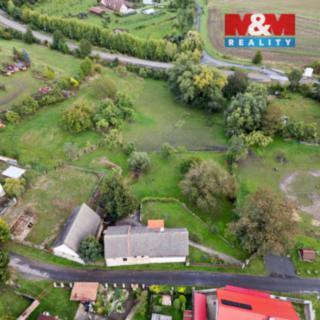 Prodej stavební parcely 1 254 m² Liběšice Dolní Chobolice