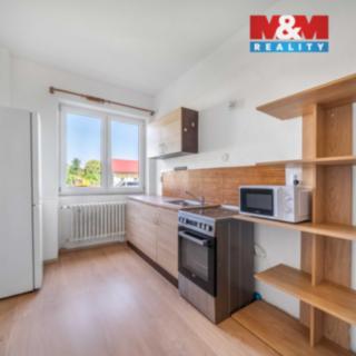 Pronájem bytu 2+1 60 m² Poběžovice, Nádražní
