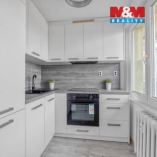 Prodej bytu 1+1 27 m² Karviná Hranice, Bratr. Veverkových