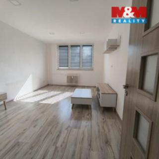 Pronájem bytu 2+1 57 m² Ostrava Hrabůvka, Mjr. Nováka