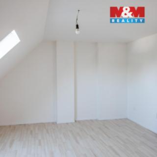 Pronájem bytu 1+kk a garsoniéry 10 m² Pardubice Svítkov, U Trojice