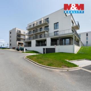 Pronájem bytu 2+kk 45 m² Plzeň Újezd, Safírová
