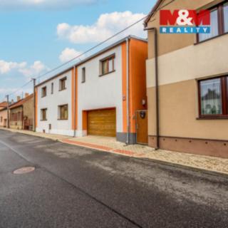 Prodej rodinného domu 192 m² Hostivice, Prostřední
