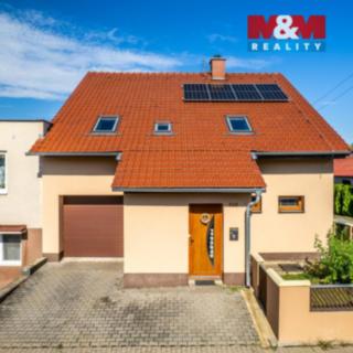 Prodej rodinného domu 198 m² Oslavany Padochov