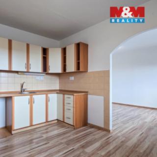Pronájem bytu 3+1 65 m² Kladno Kročehlavy, Italská