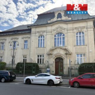 Pronájem kanceláře 125 m² Pardubice Zelené Předměstí, U Divadla