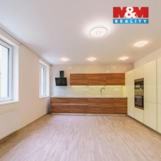 Pronájem bytu 3+kk 90 m² Cheb, Břehnická