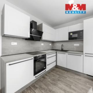 Prodej bytu 3+1 63 m² Ústí nad Labem Střekov, Tolstého