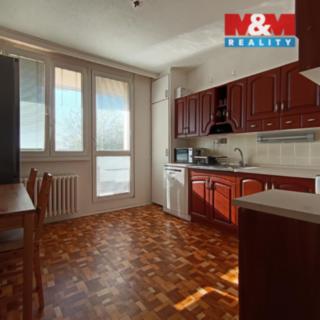 Prodej bytu 3+1 70 m² Havířov Město, Mánesova