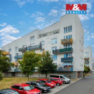 Pronájem bytu 1+kk a garsoniéry 33 m² Karlovy Vary Stará Role, Nejdlova