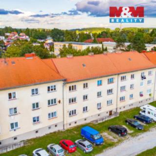 Prodej bytu 2+1 63 m² Trhové Sviny, Sídliště