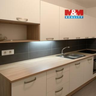 Pronájem bytu 2+1 58 m² Louny, Sladkovského