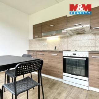 Pronájem bytu 3+1 78 m² Radvanice