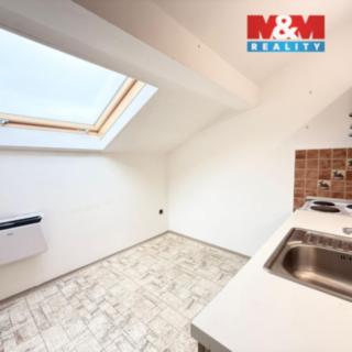 Pronájem bytu 3+1 56 m² Mladkov