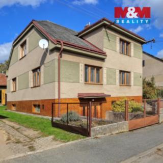 Prodej rodinného domu 200 m² Víska
