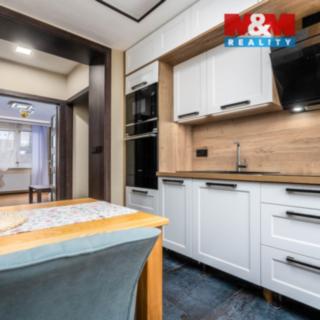 Prodej bytu 2+1 50 m² Poděbrady III, Sklářská