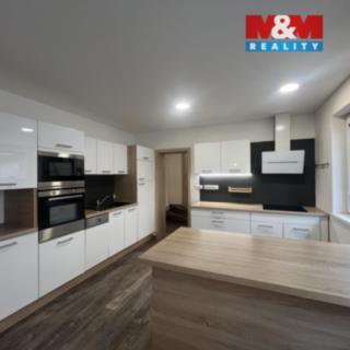 Pronájem rodinného domu 75 m² Otrokovice, Hložkova