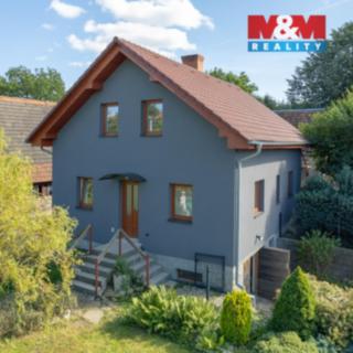 Pronájem rodinného domu 128 m² Černovice
