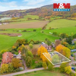 Prodej stavební parcely 832 m² Zdice