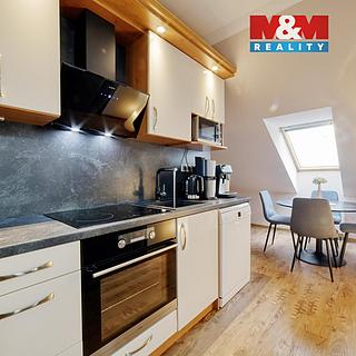 Prodej bytu 3+kk 72 m² Mariánské Lázně