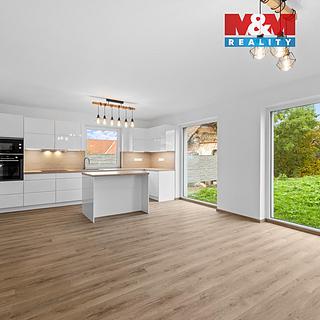 Prodej rodinného domu 87 m² Černuc