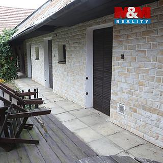 Prodej rodinného domu 99 m² Těšetice