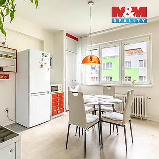 Prodej bytu 3+1 73 m² Kamenický Šenov