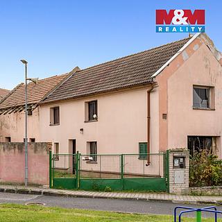 Prodej rodinného domu, 180m²