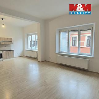 Pronájem bytu 3+kk 94 m² Kladno