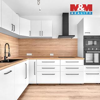 Pronájem bytu 2+kk 54 m² Pardubice Ohrazenice, U Sportovní školy