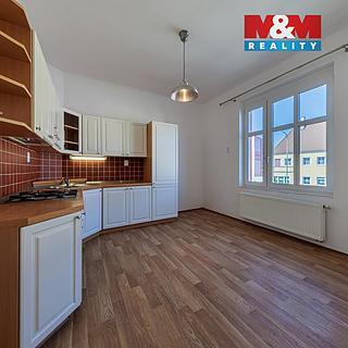 Pronájem bytu 2+1 80 m² Karlovy Vary