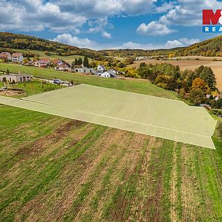 Prodej stavební parcely 5 102 m² Heroltice