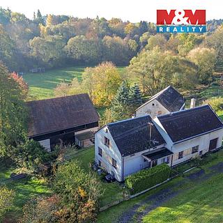 Prodej rodinného domu 335 m² Nečtiny
