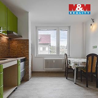 Prodej bytu 3+1 72 m² Oselce