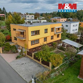Prodej rodinného domu 315 m² Dolní Lhota