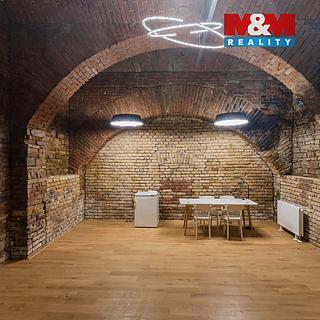Prodej ostatního komerčního prostoru 43 m² Kroměříž, Tovačovského